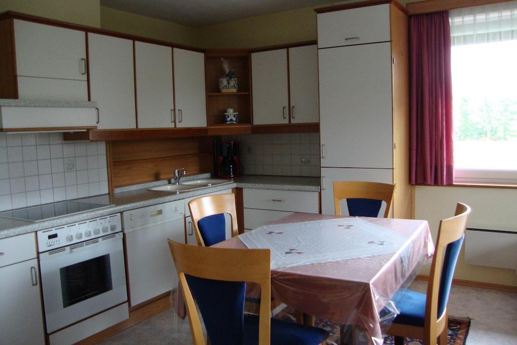 Maria Aichholzer Apartment Sankt Jakob im Rosental Room photo